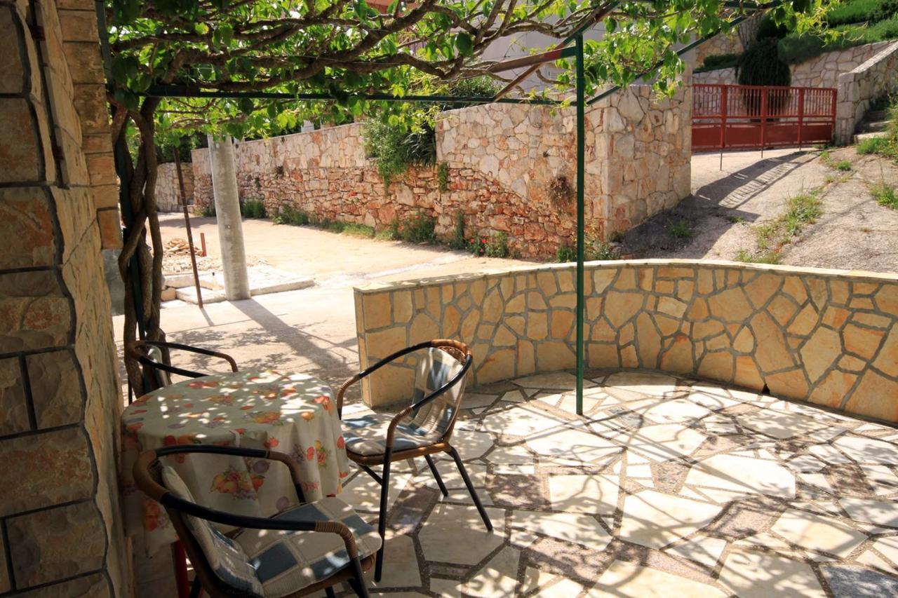 Apartments By The Sea Basina, Hvar - 542 Vrbanj Exterior foto